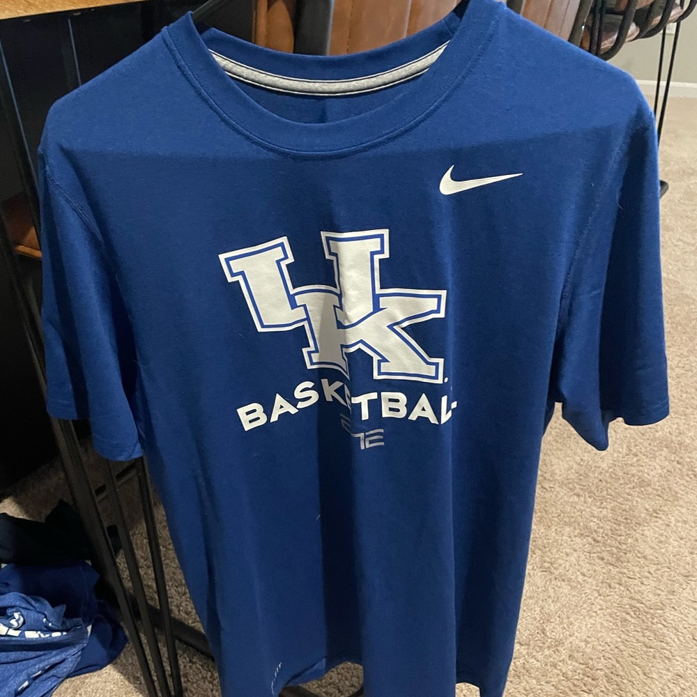 Uk basketball t shirt. Great condition